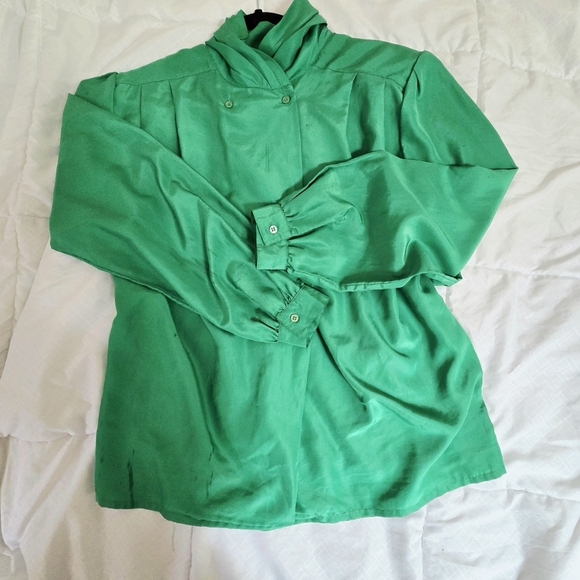 Vintage Susan Hutton Green Silky Blouse w/High Neckline - Picture 7 of 9
